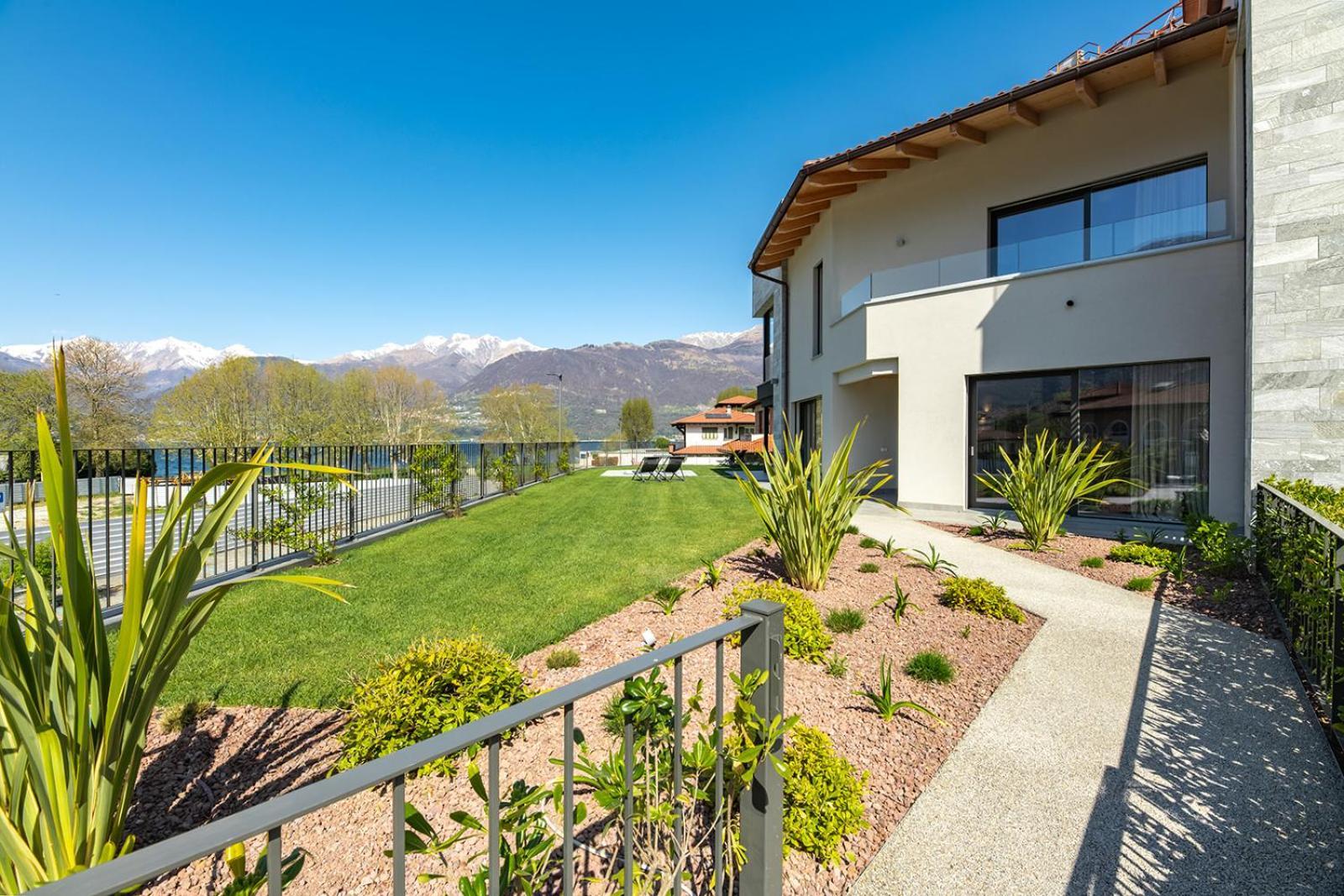 Lago Dorato Luxury Apartments & Villa - Lake Como View Colico Extérieur photo
