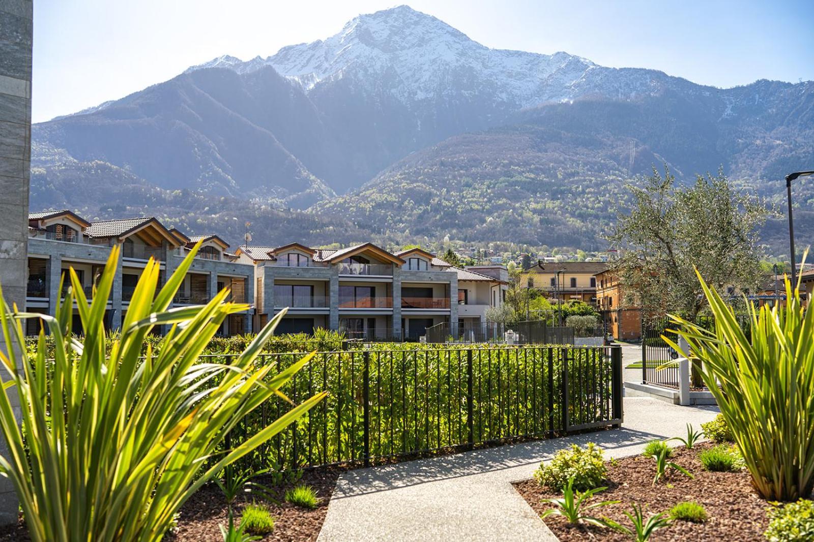 Lago Dorato Luxury Apartments & Villa - Lake Como View Colico Extérieur photo